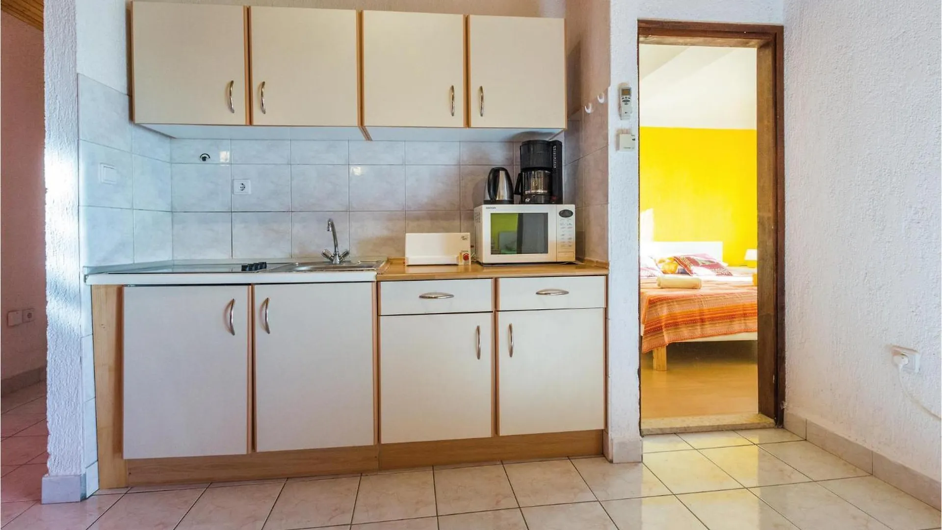2 Bedroom Amazing Apartment In Zbandaj